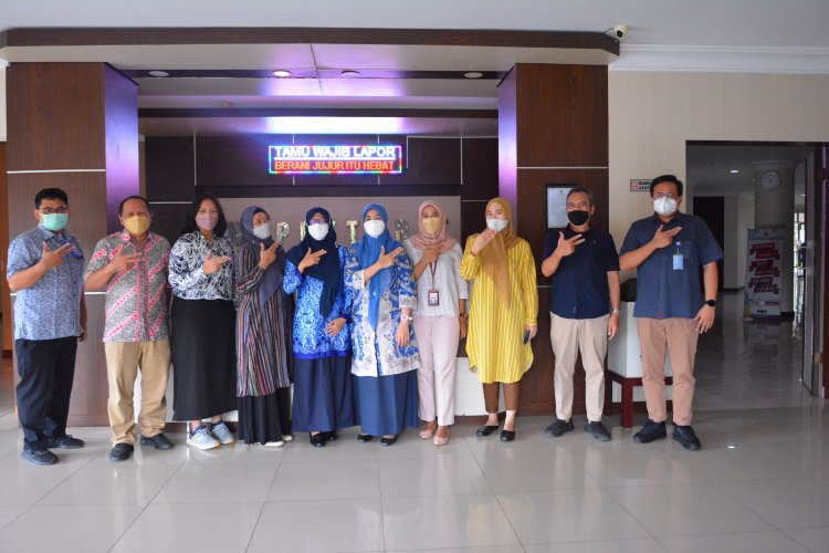 Rapat bersama deputi PKD dan Pusinfowas BPKP dalam rangka piloting penilaian Kapabilitas APIP Dihadiri oleh ibu Direktur Pengawasan Tata kelola Pemda pada Deputi Bidang Pengawasan PKD.