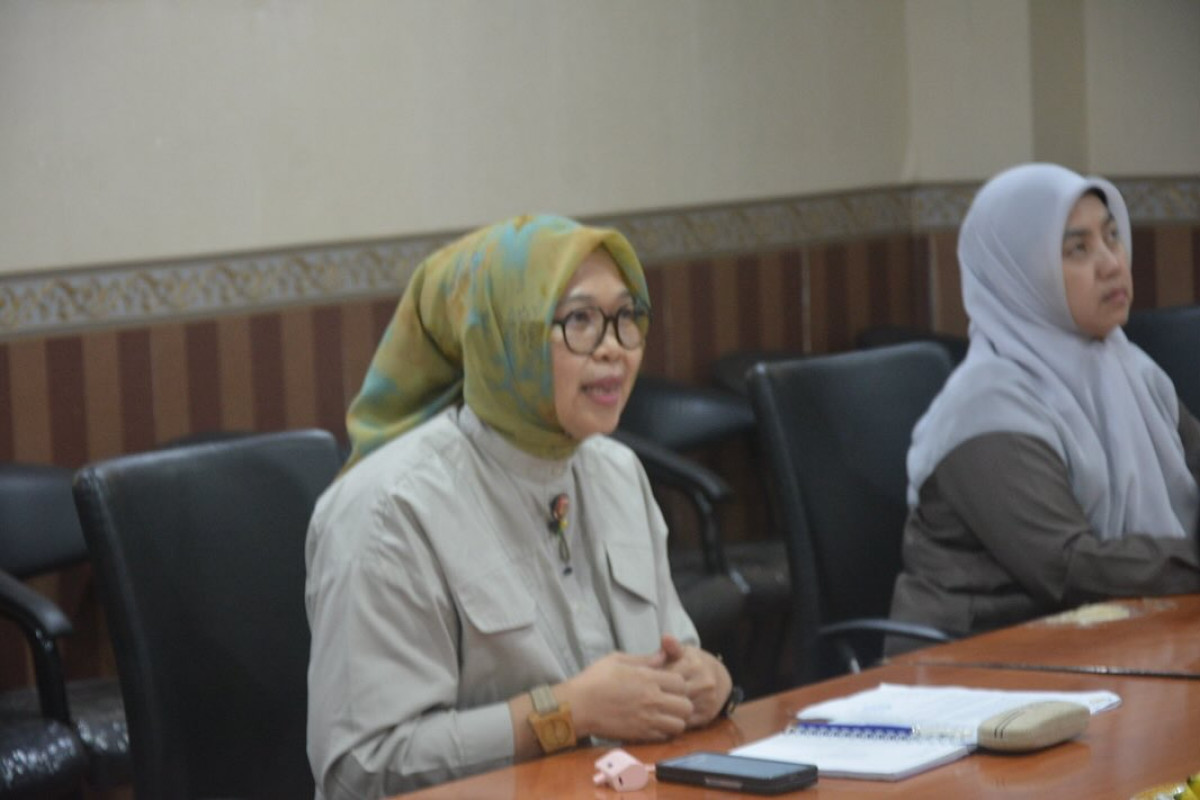Plt. Inspektur Daerah Provinsi Banten didampingi Sekretaris Inspektorat Daerah Provinsi Banten, para Inspektur Pembantu, serta jajaran, menerima audiensi dari Ikatan Mahasiswa Banten Antikorupsi (IMBAK)