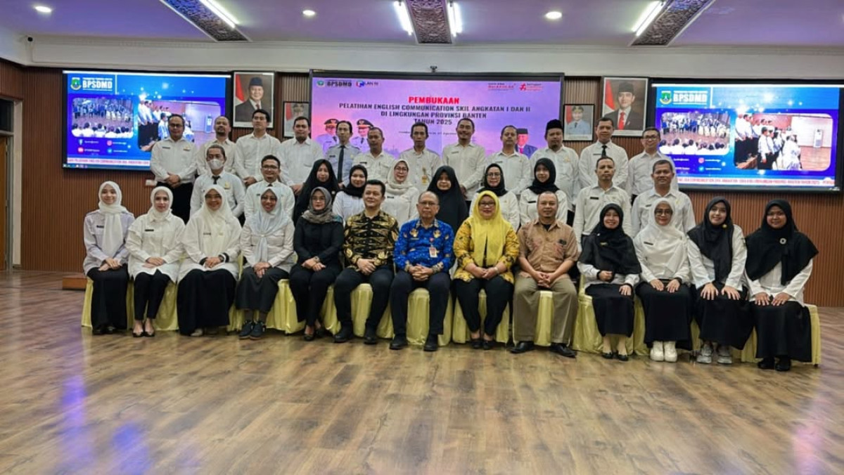Pelatihan English Communication Skill Angkatan I dan II yang diselenggarakan oleh Badan Pengembangan Sumber Daya Manusia Daerah (BPSDMD) Provinsi Banten