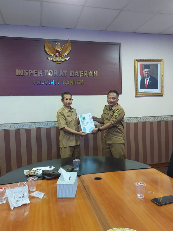 Tim Reviu Inspektorat Daerah Provinsi Banten menerima dokumen sekaligus expose atas Perubahan RKPD 2024 oleh Bappeda Provinsi Banten