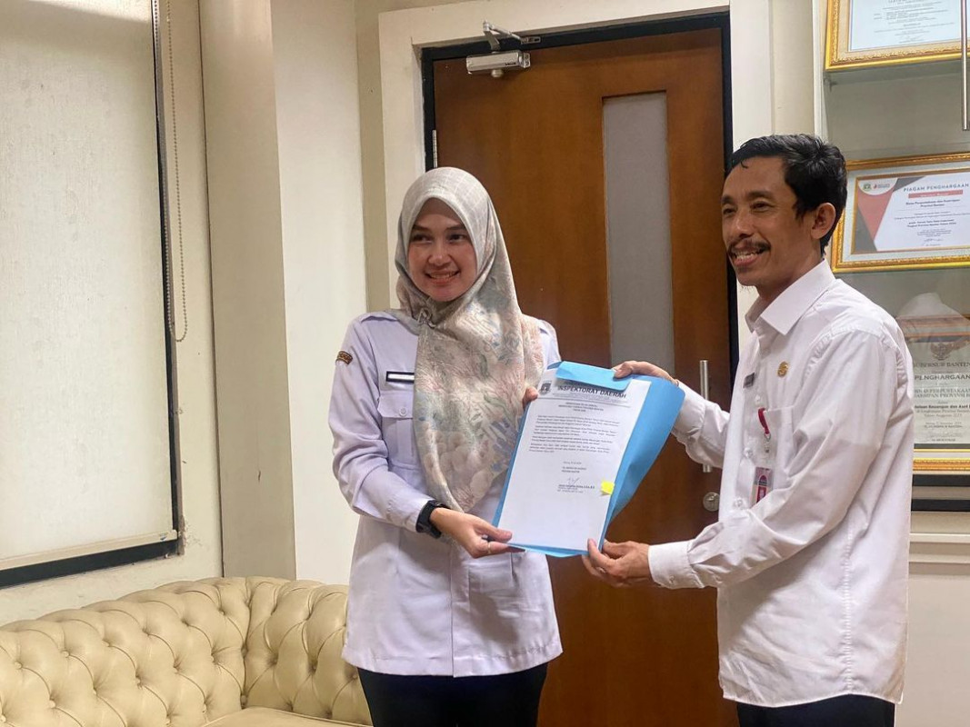 Penyerahan Catatan Hasil Reviu KUA-PPAS Provinsi Banten Tahun 2025