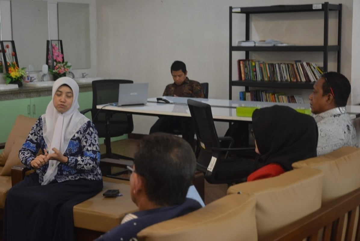 Konsultasi dan Koordinasi Kegiatan Penyelesaian Kerugian Daerah.