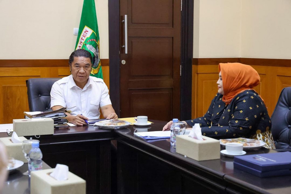 Penyerahan Laporan Hasil Pengawasan Tahun 2023 dan Laporan Hasil Evran Provinsi Banten (evaluasi perencanaan) Tahun 2023