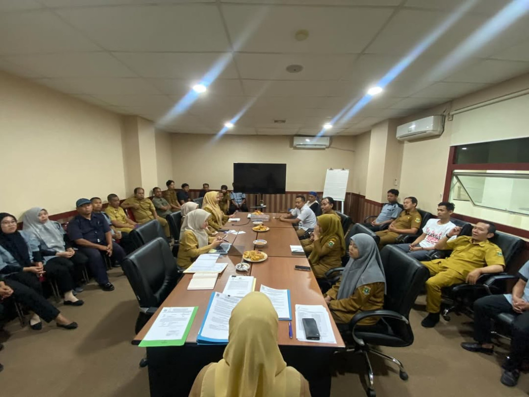 Rapat Internal sekretariat